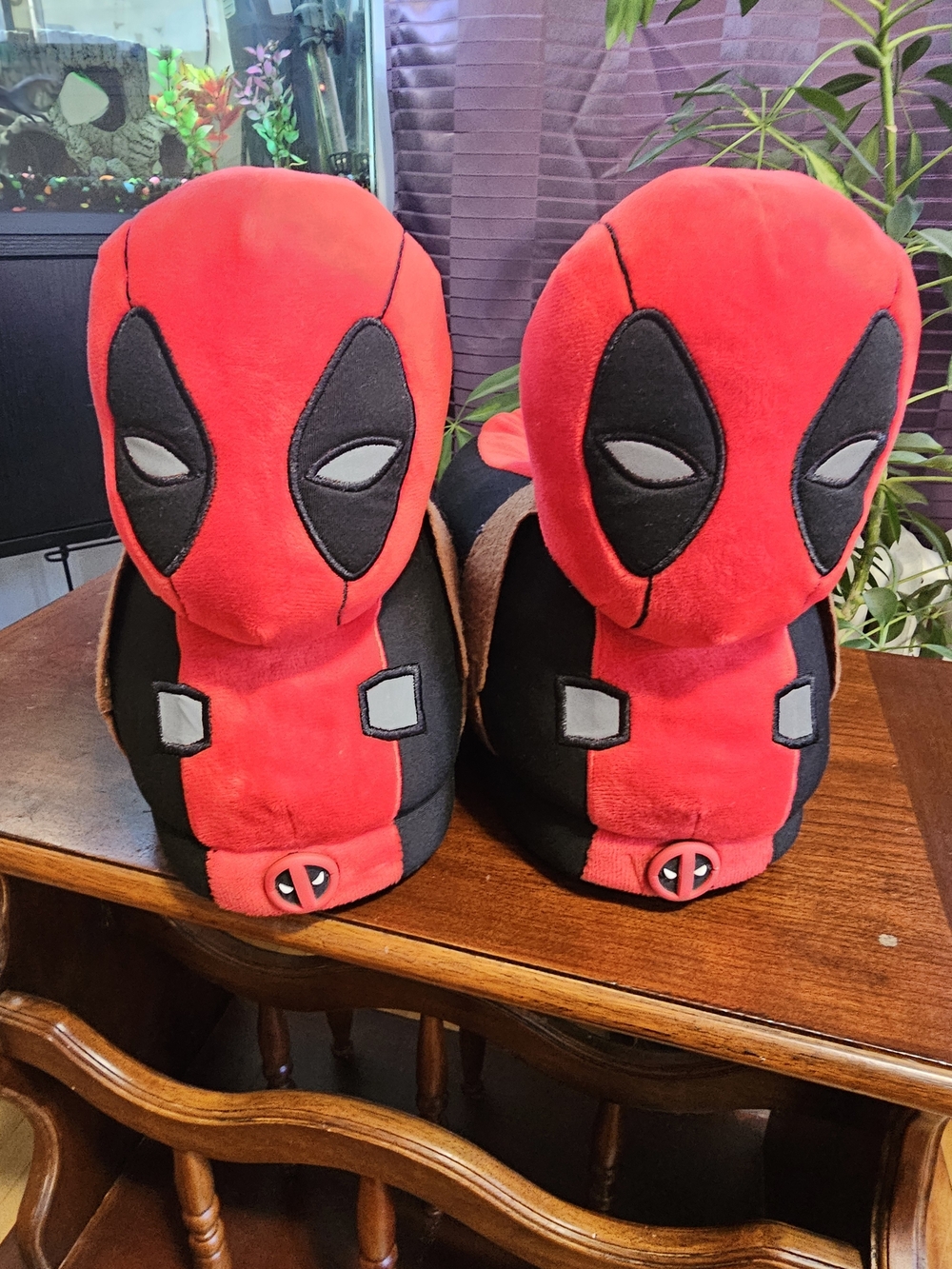 Marvel Deadpool Plush Slippers in Red and Black
